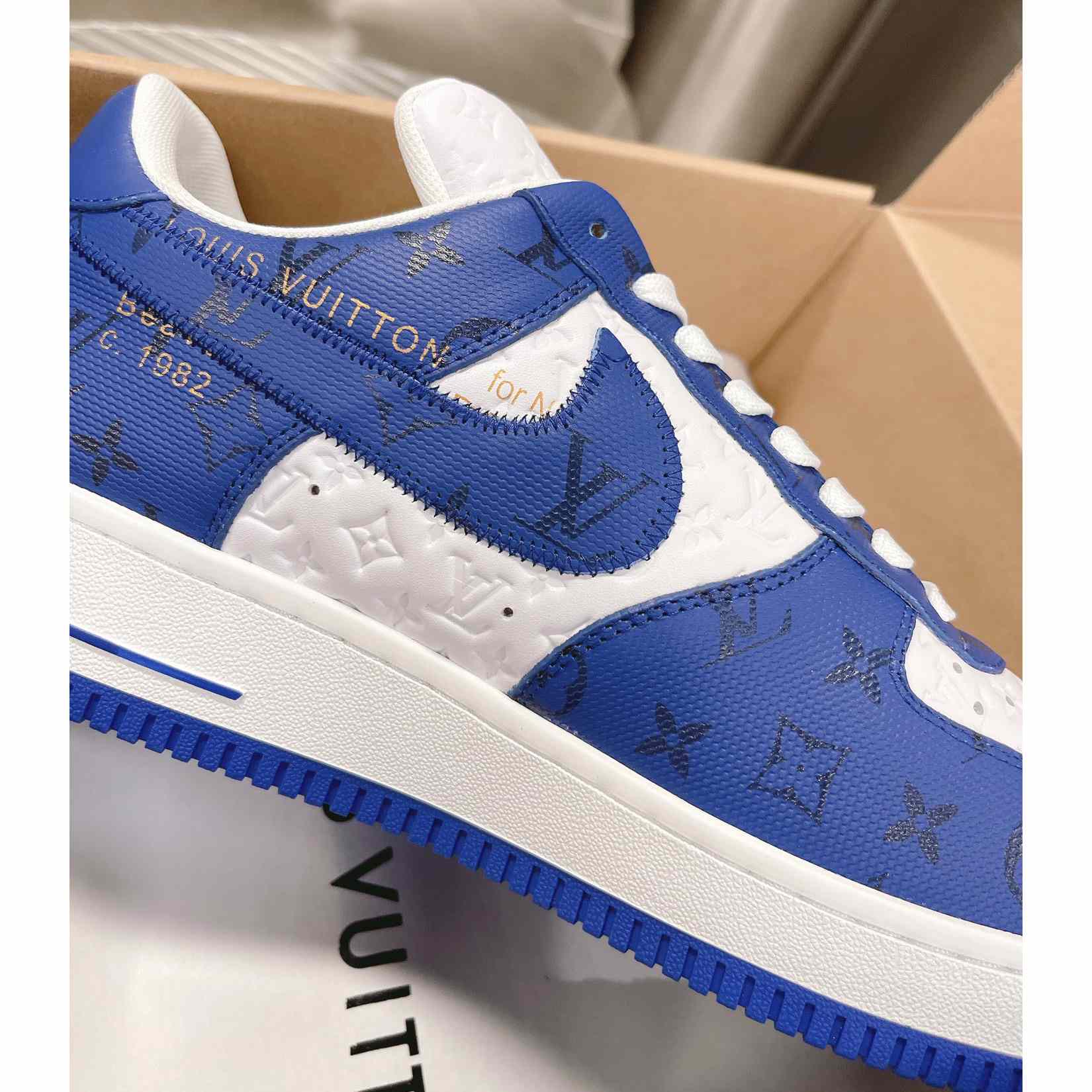 Louis Vuitton x Air Jordan1 Low AJ1 Sneaker - EUR FASHION