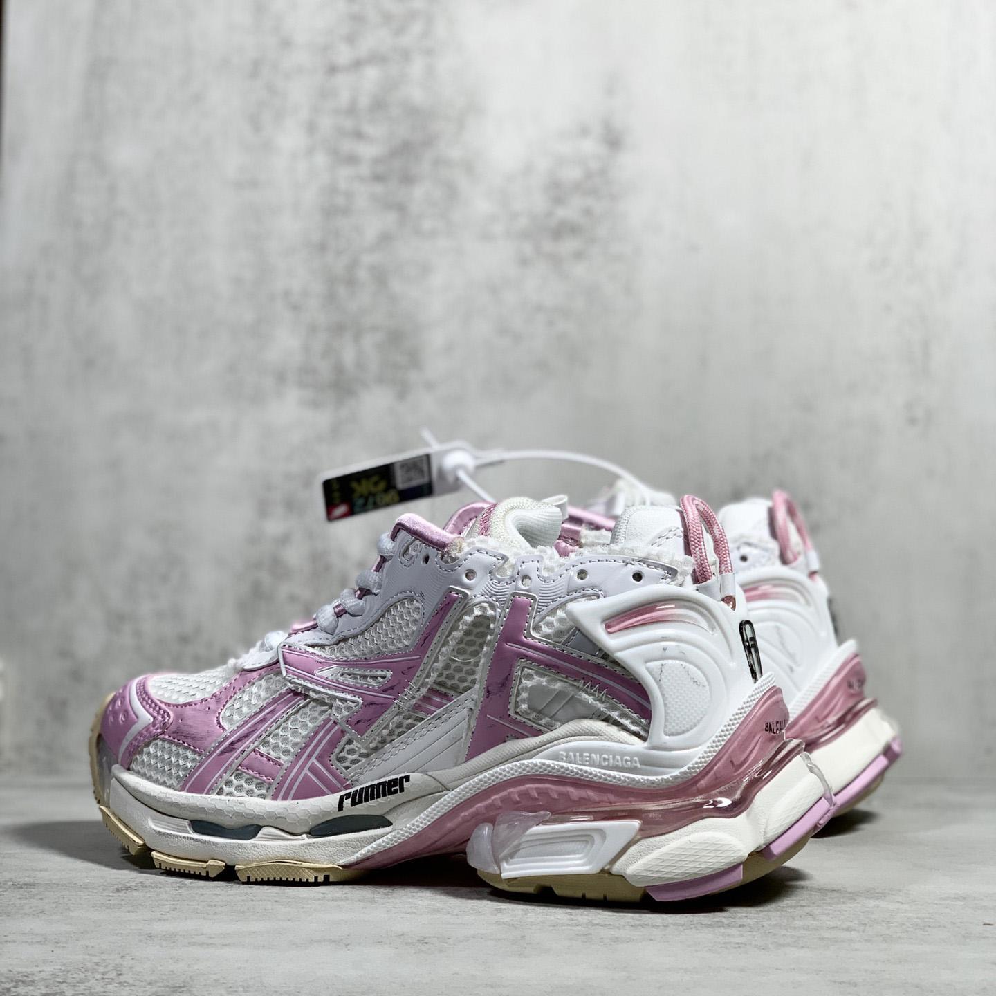 Balenciaga Runner Sneaker aus weißem, rosa, beigem und schwarzem Mesh und Nylon - EUR FASHION