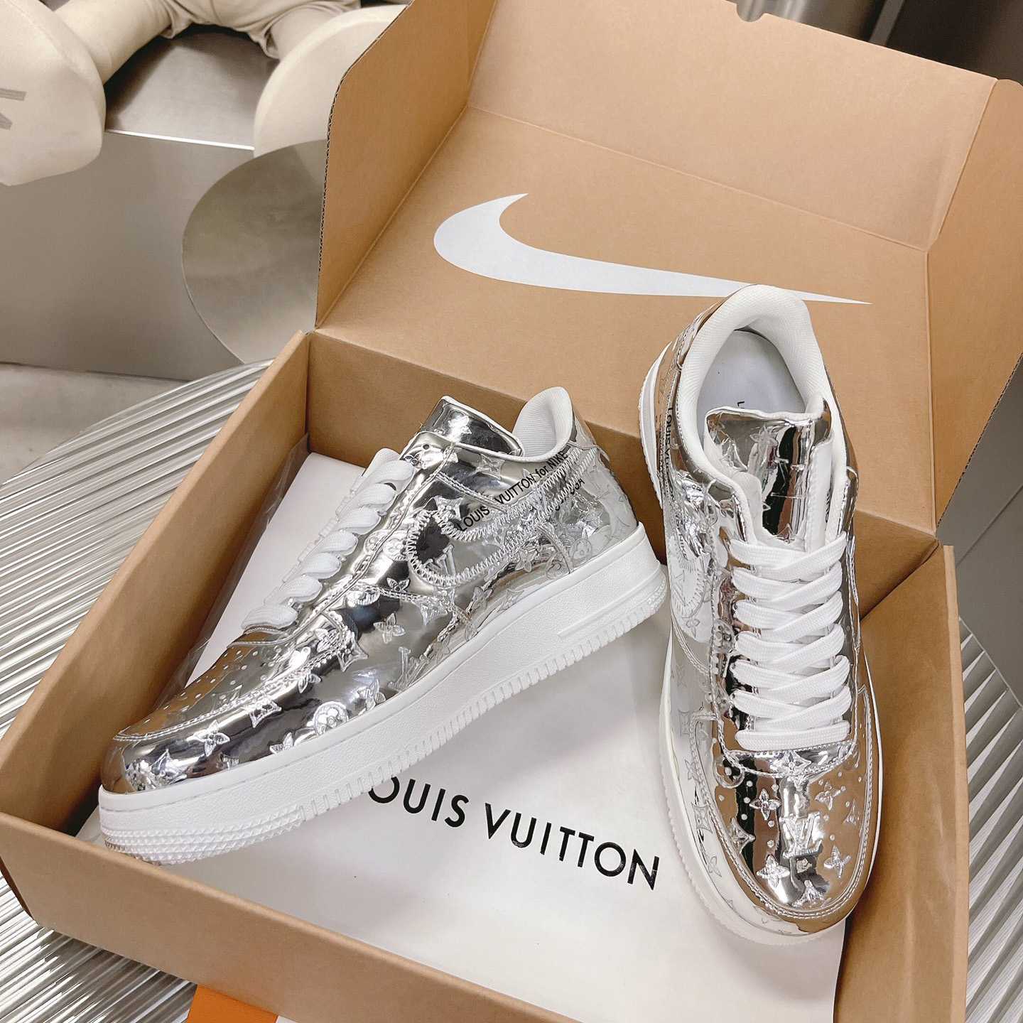 Louis Vuitton x Air Jordan1 Low AJ1 Sneaker - EUR FASHION