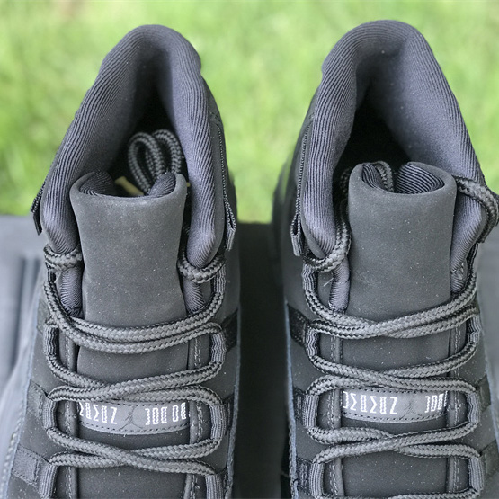 Air Jordan 11 „Blackout“ Sneaker 378037-005 - EUR FASHION