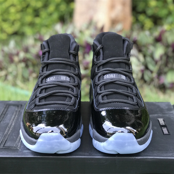 Air Jordan 11 „Blackout“ Sneaker 378037-005 - EUR FASHION