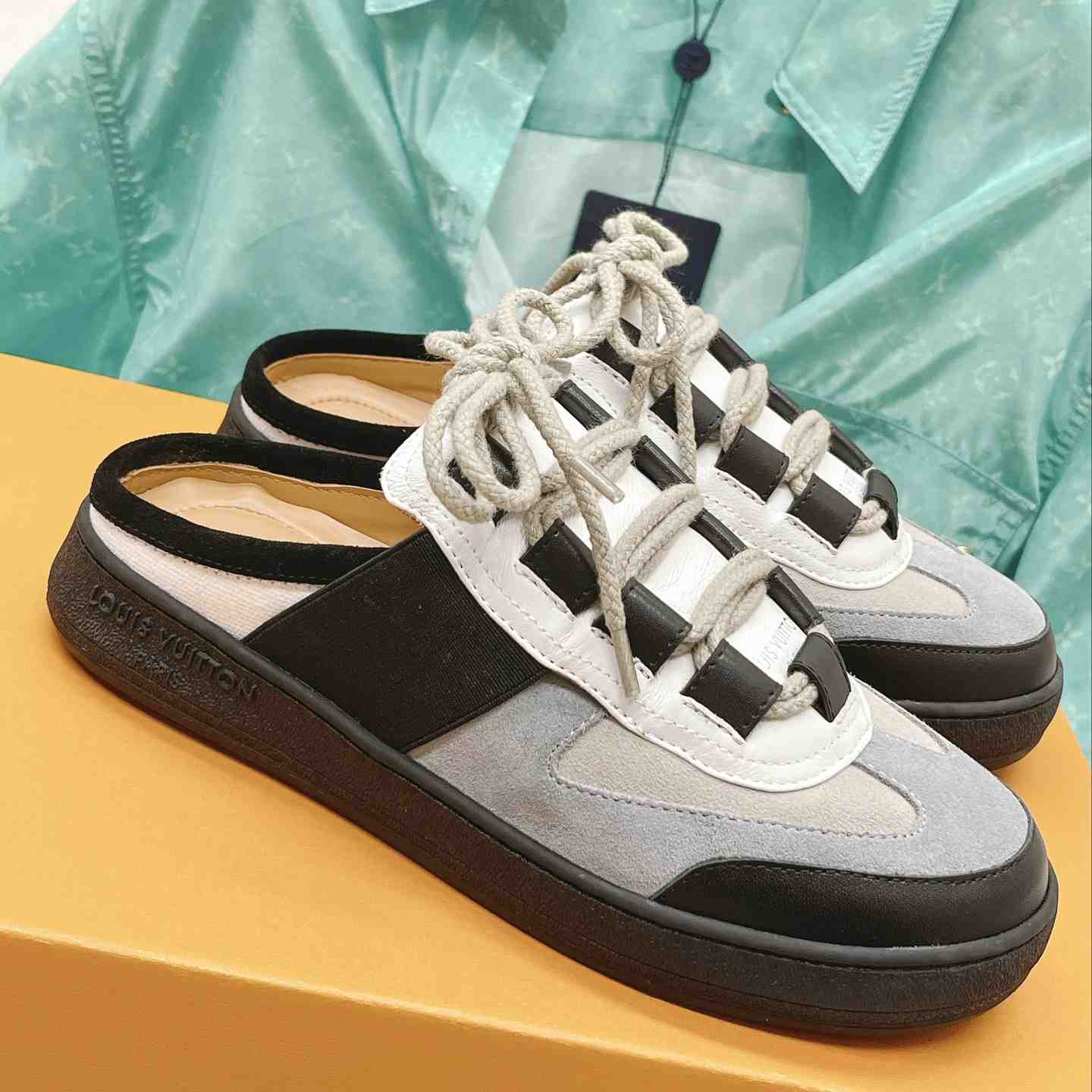 Louis Vuitton Lous Sneaker mit offener Rückseite - EUR FASHION