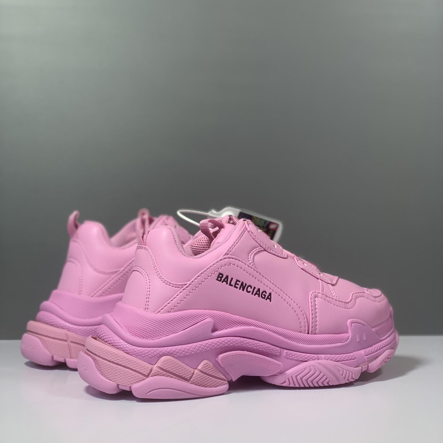Balenciaga Triple S Sneaker aus rosa technischem Material - EUR FASHION