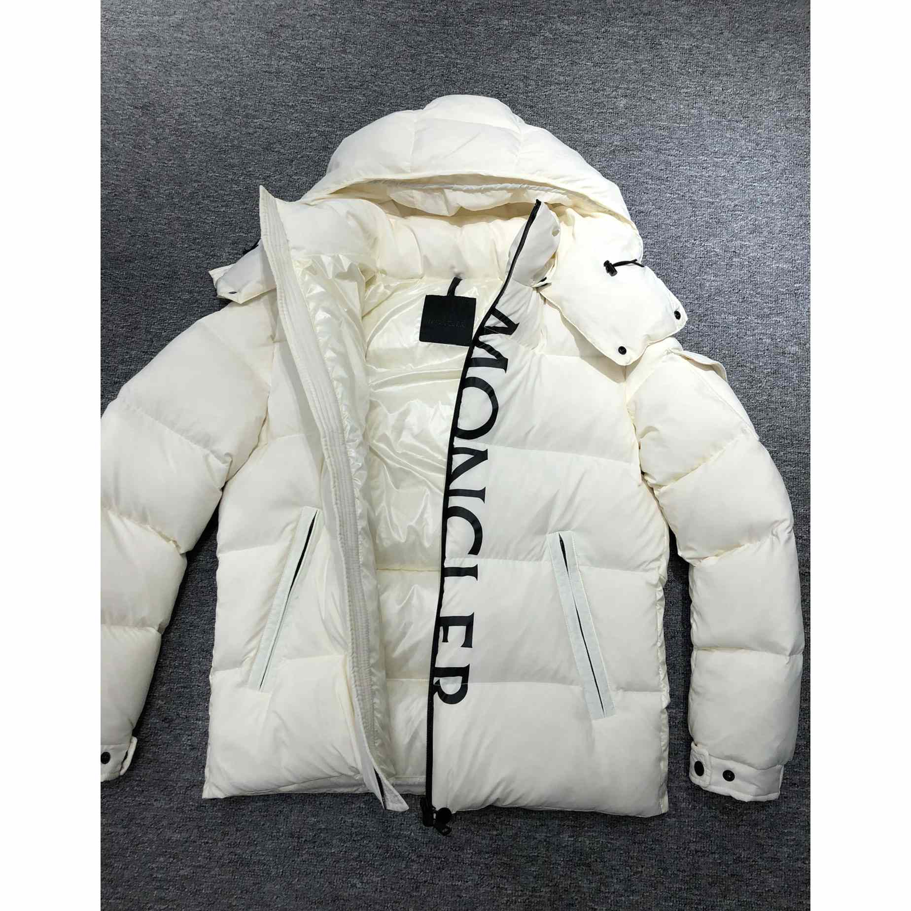 Moncler Dieng kurze Daunenjacke - EUR FASHION