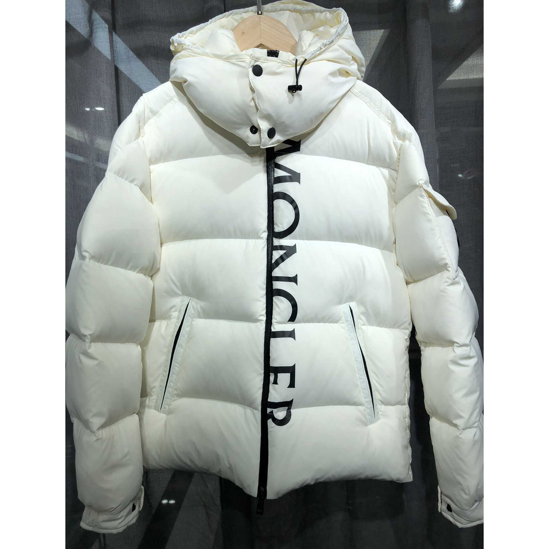 Moncler Dieng kurze Daunenjacke - EUR FASHION