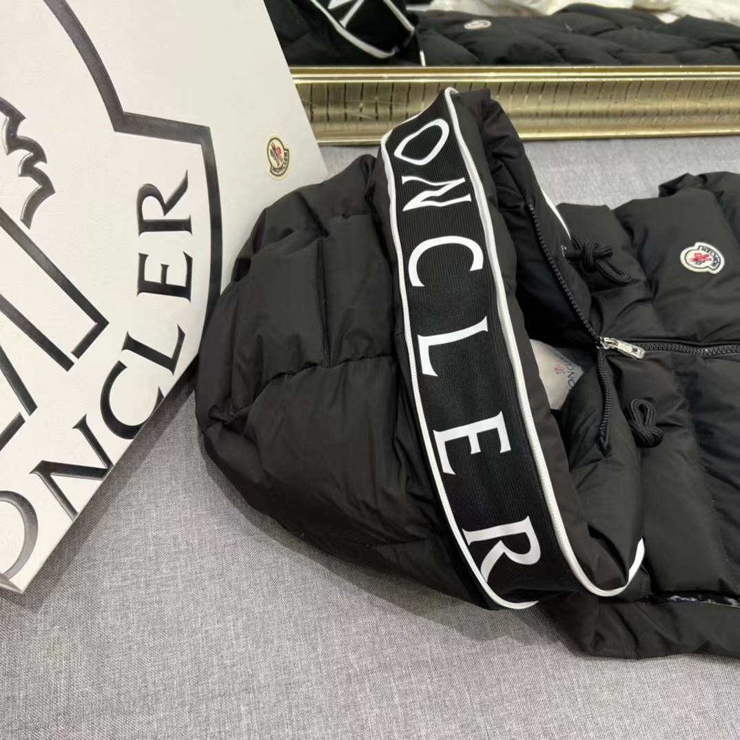 Moncler Cardamine Daunenweste - EUR FASHION