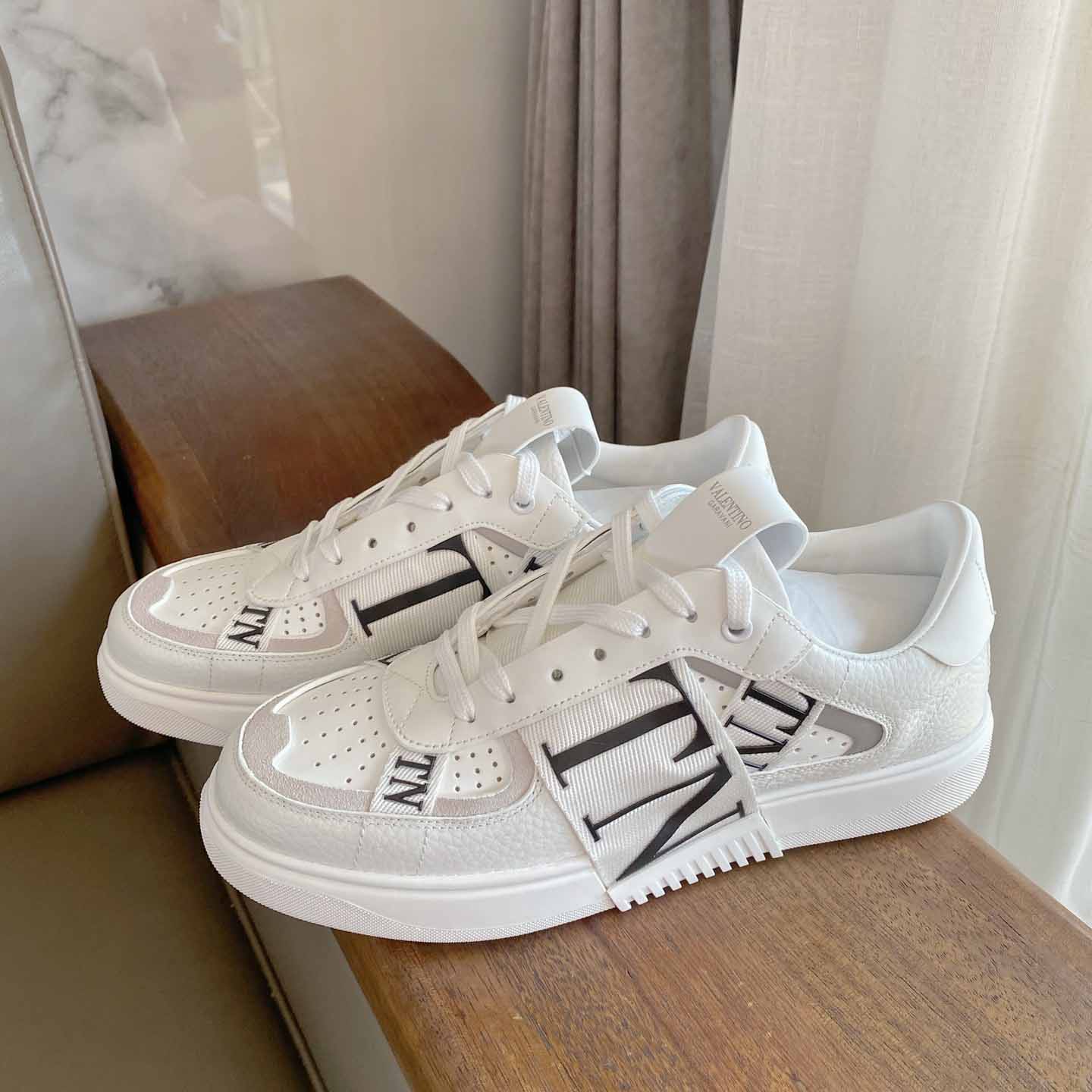 Low-Top-Sneaker „Valenti“ aus Kalbsleder „Vl7n“ mit Bändern - EUR FASHION