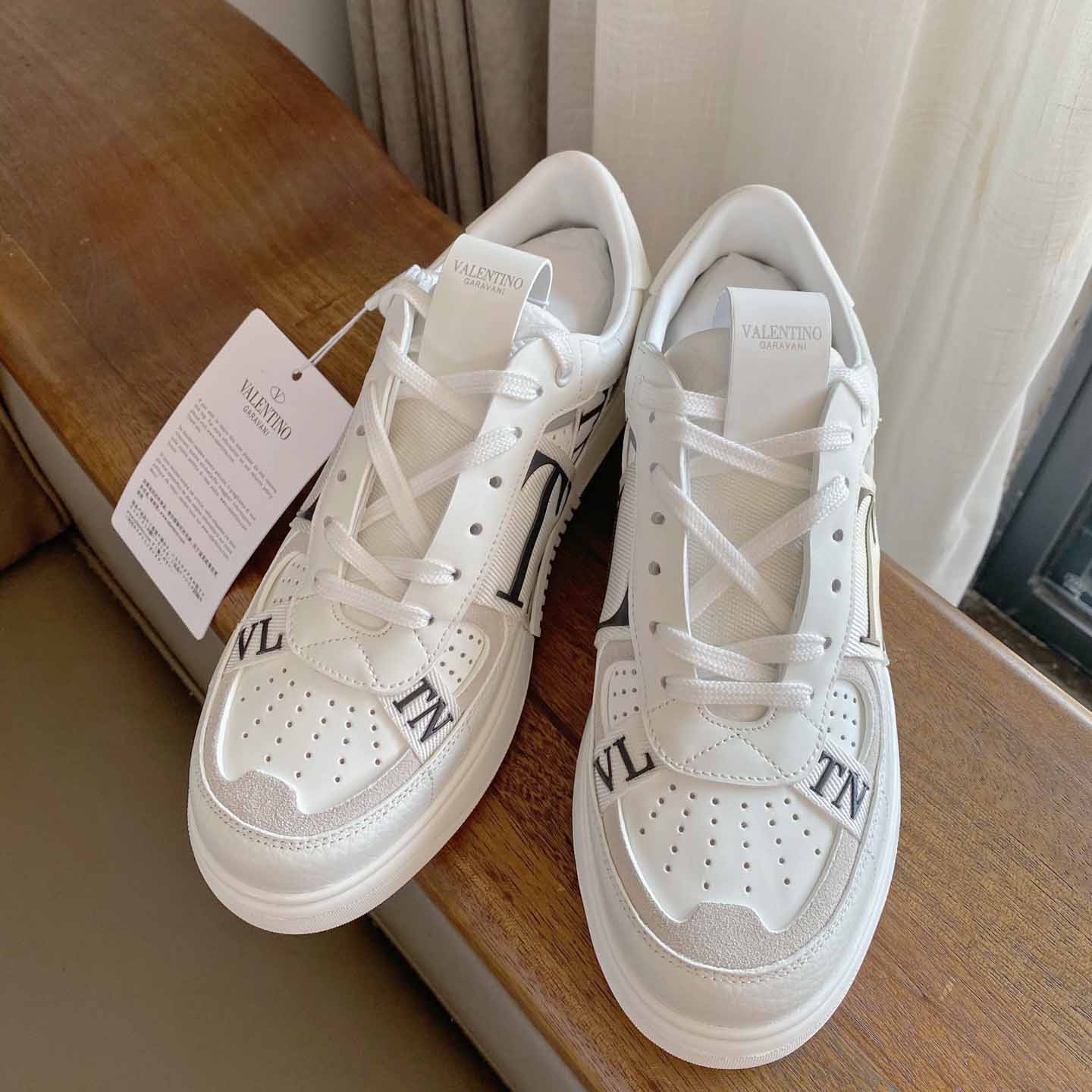 Low-Top-Sneaker „Valenti“ aus Kalbsleder „Vl7n“ mit Bändern - EUR FASHION