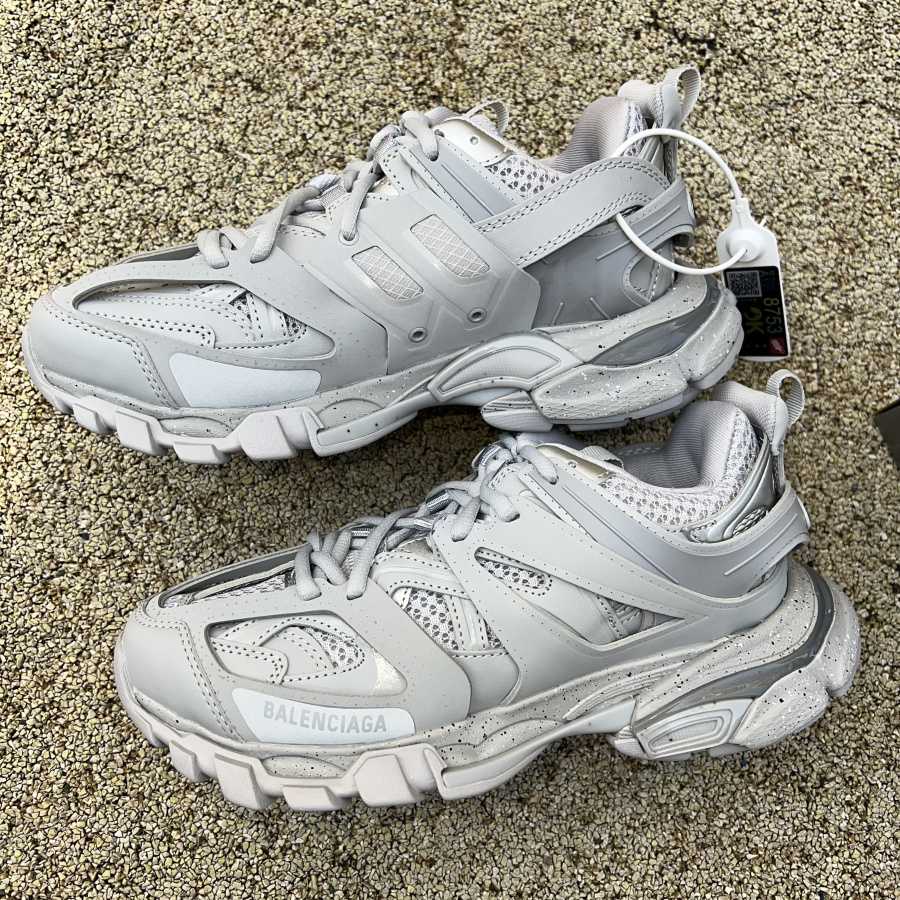 Balenciaga Track Sneaker, recycelte Sohle - EUR FASHION