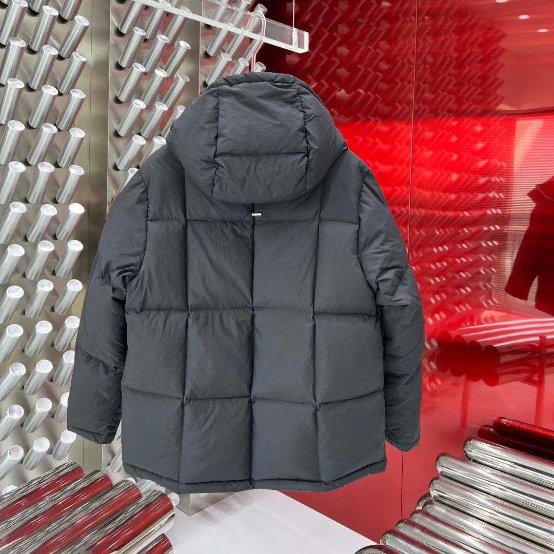 Moncler Wintefold kurze Daunenjacke - EUR FASHION