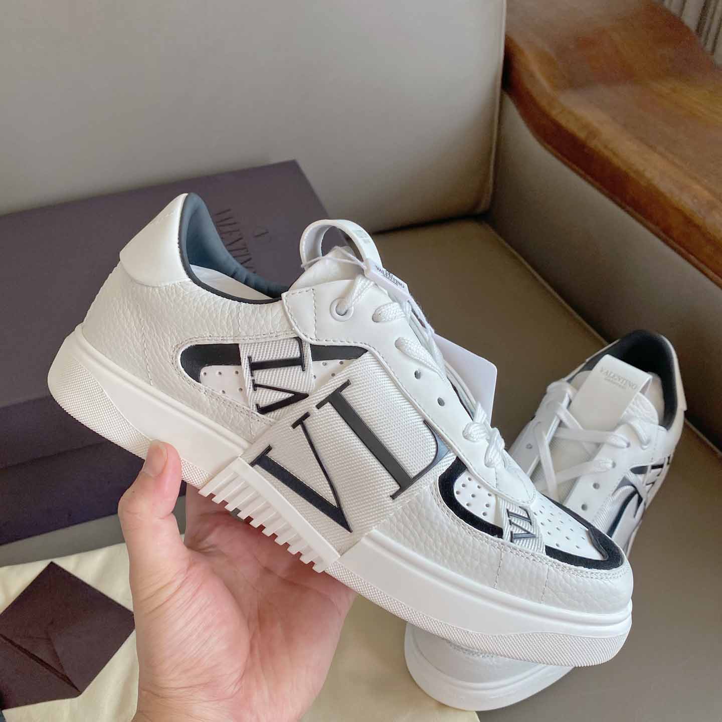 Low-Top-Sneaker „Valenti“ aus Kalbsleder „Vl7n“ mit Bändern - EUR FASHION