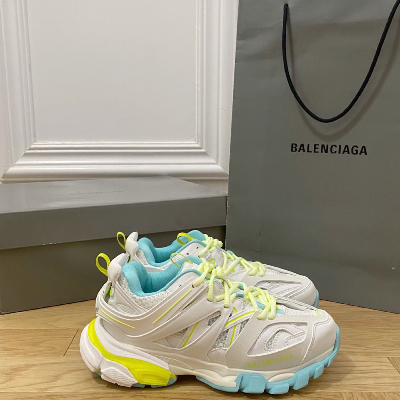 Balenciaga Track Sneaker - EUR FASHION