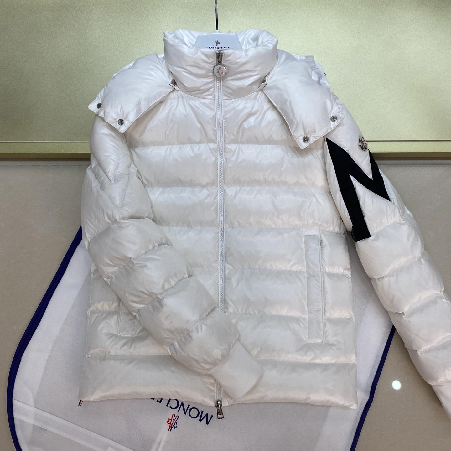 Moncler Corydale kurze Daunenjacke - EUR FASHION