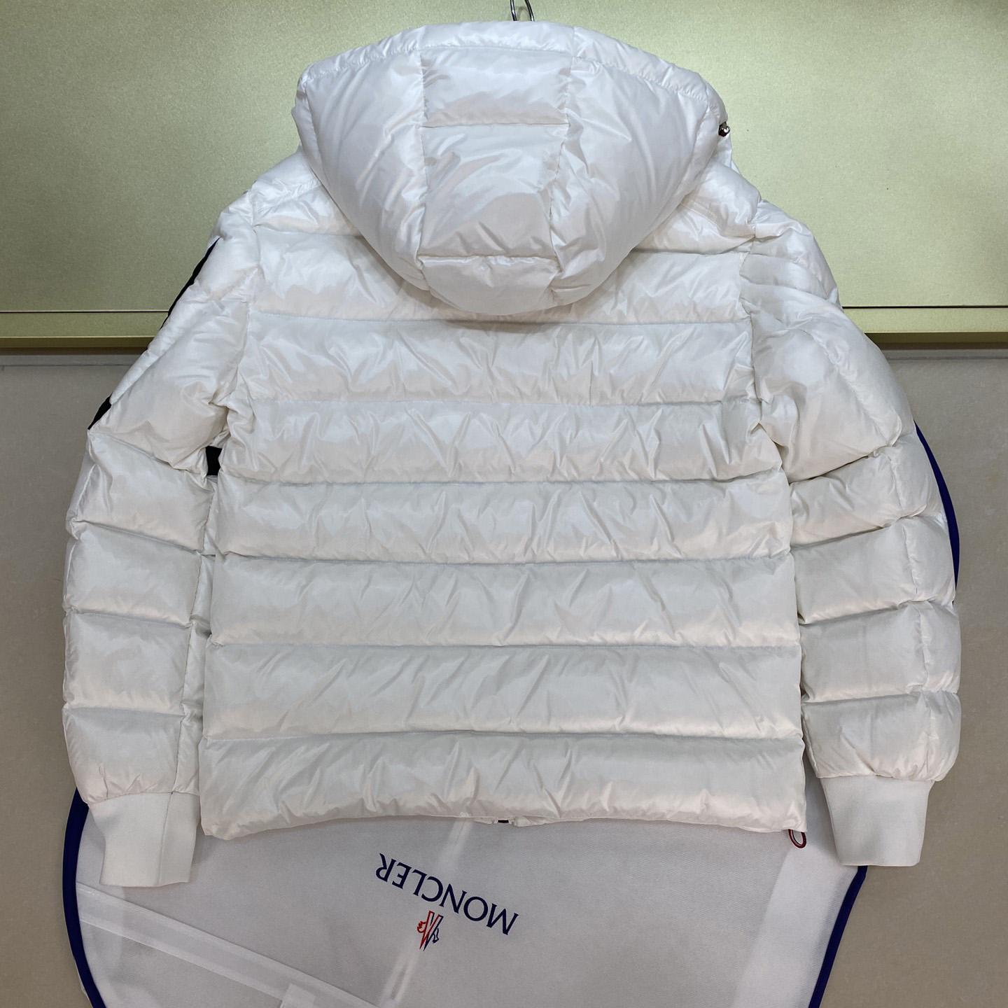 Moncler Corydale kurze Daunenjacke - EUR FASHION