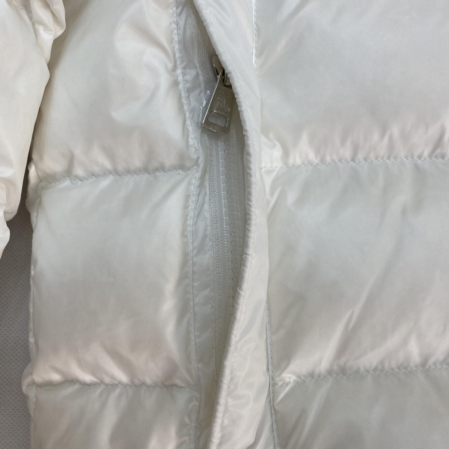 Moncler Corydale kurze Daunenjacke - EUR FASHION