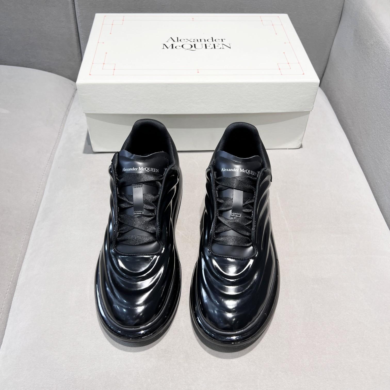 Alexander Mqueen – Übergroßer Sneaker in Schwarz - EUR FASHION