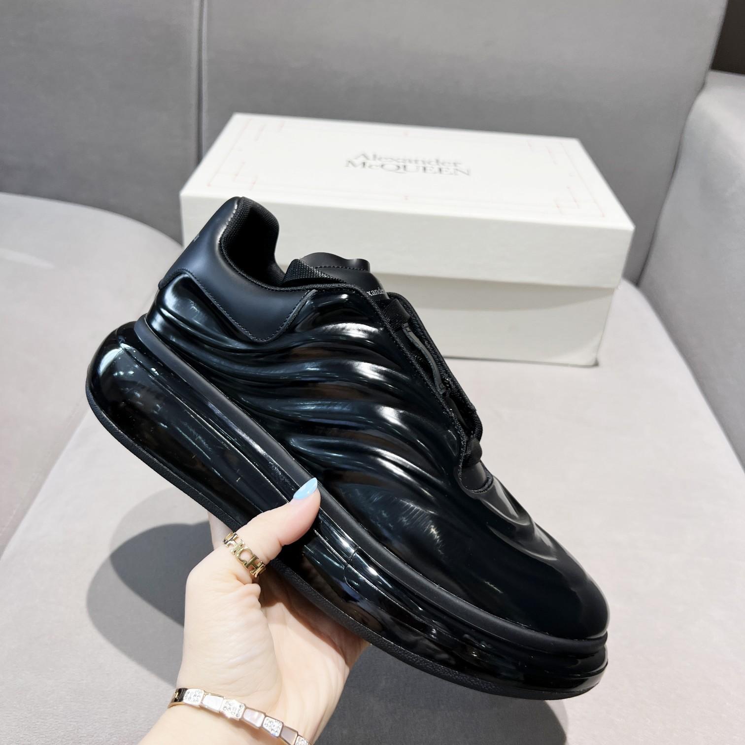 Alexander Mqueen – Übergroßer Sneaker in Schwarz - EUR FASHION