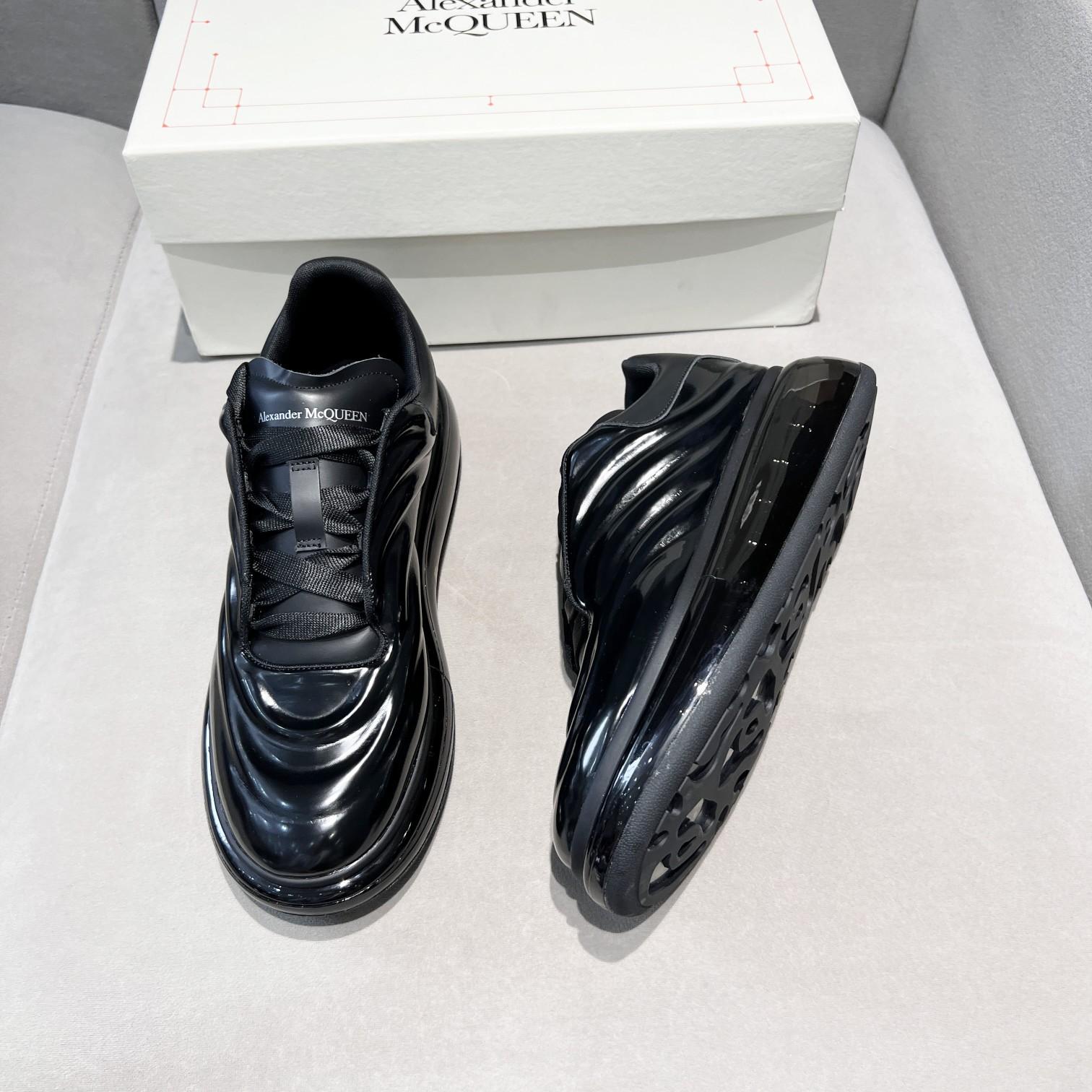 Alexander Mqueen – Übergroßer Sneaker in Schwarz - EUR FASHION
