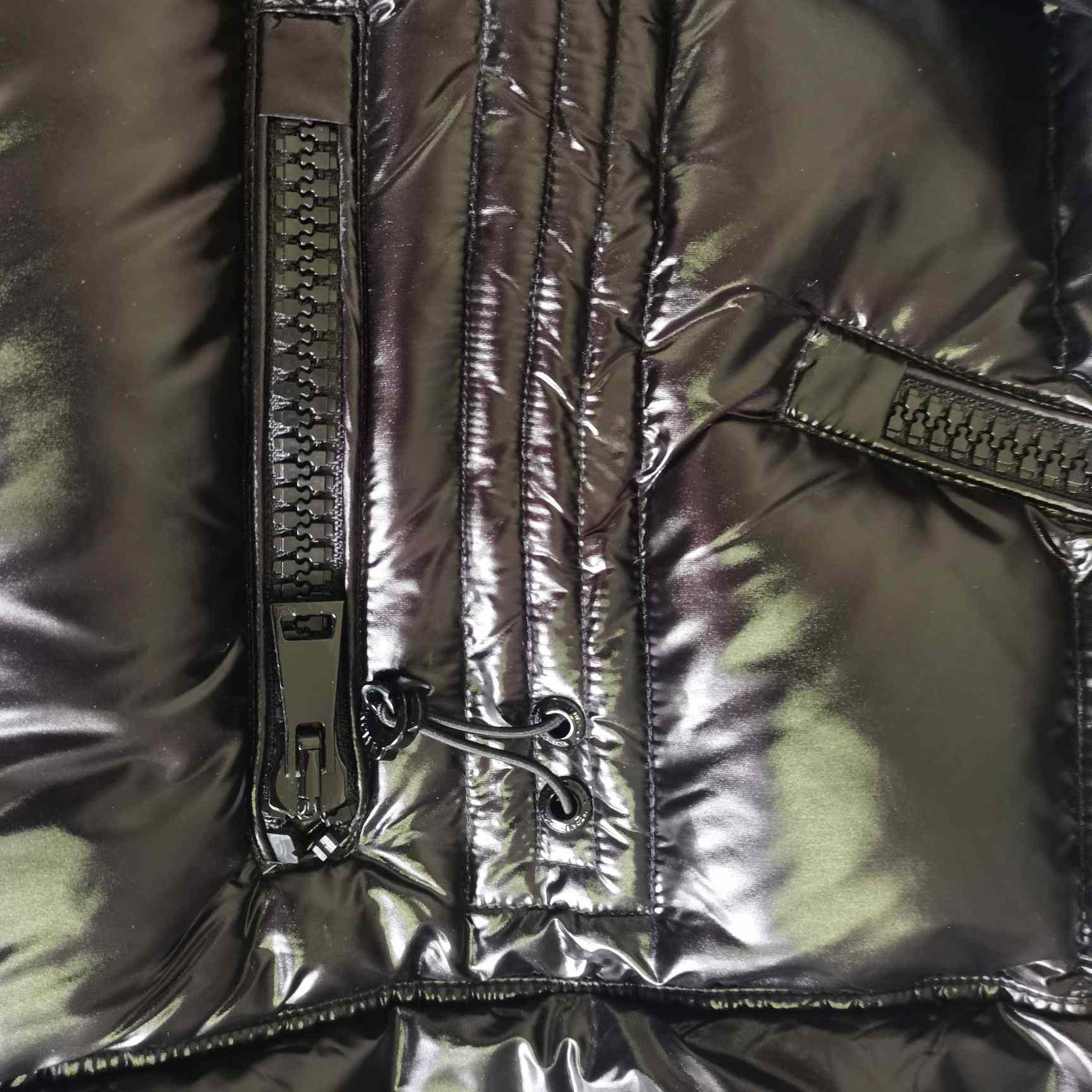 Moncler lange Daunenjacke - EUR FASHION