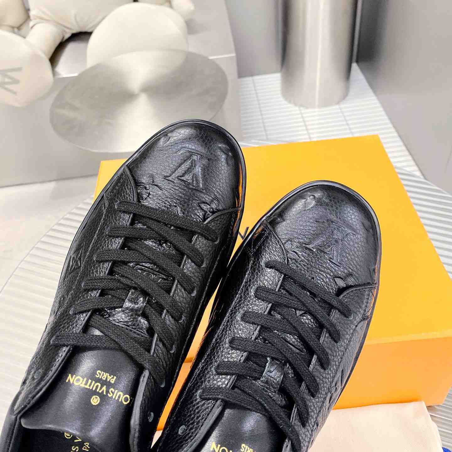 Louis Vuitton Luxemburg Sneaker 1A8QEB - EUR FASHION