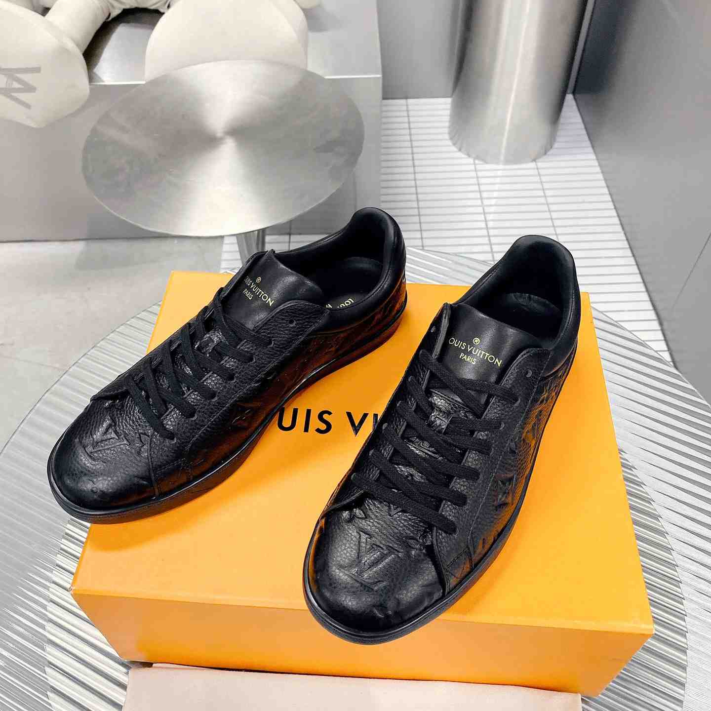 Louis Vuitton Luxemburg Sneaker 1A8QEB - EUR FASHION