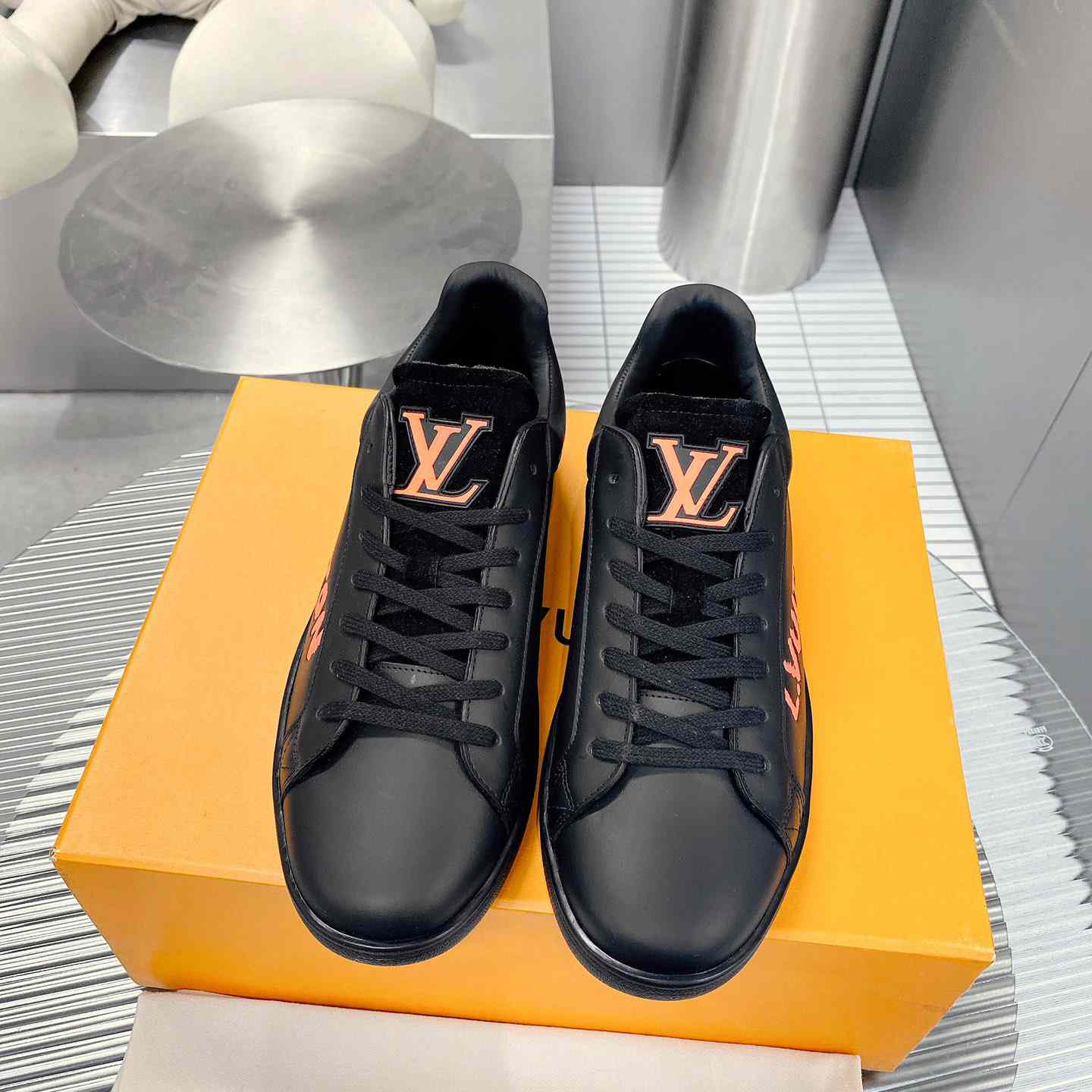 Louis Vuitton Luxemburg Samothrace Sneakers 1A9JCM - EUR FASHION