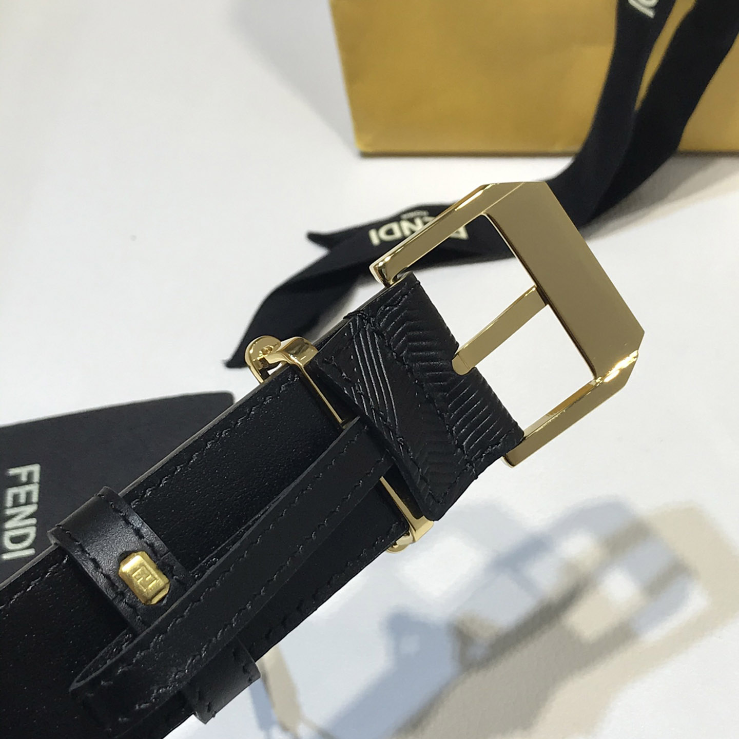 Fendi Edge schwarzer Ledergürtel - EUR FASHION
