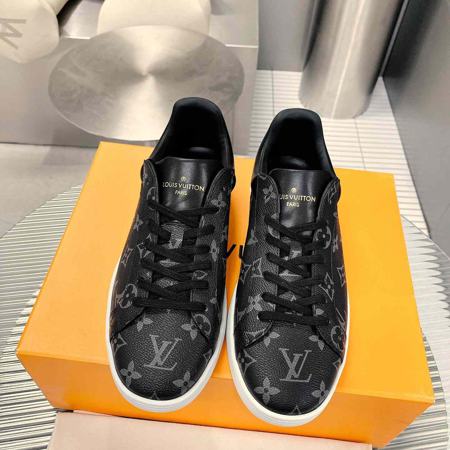 Louis Vuitton Luxemburg Samothrace Sneakers 1A4PAT - EUR FASHION