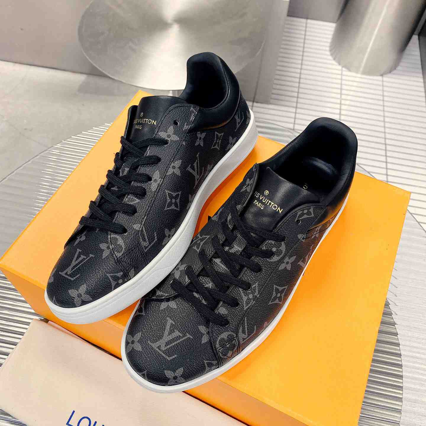 Louis Vuitton Luxemburg Samothrace Sneakers 1A4PAT - EUR FASHION