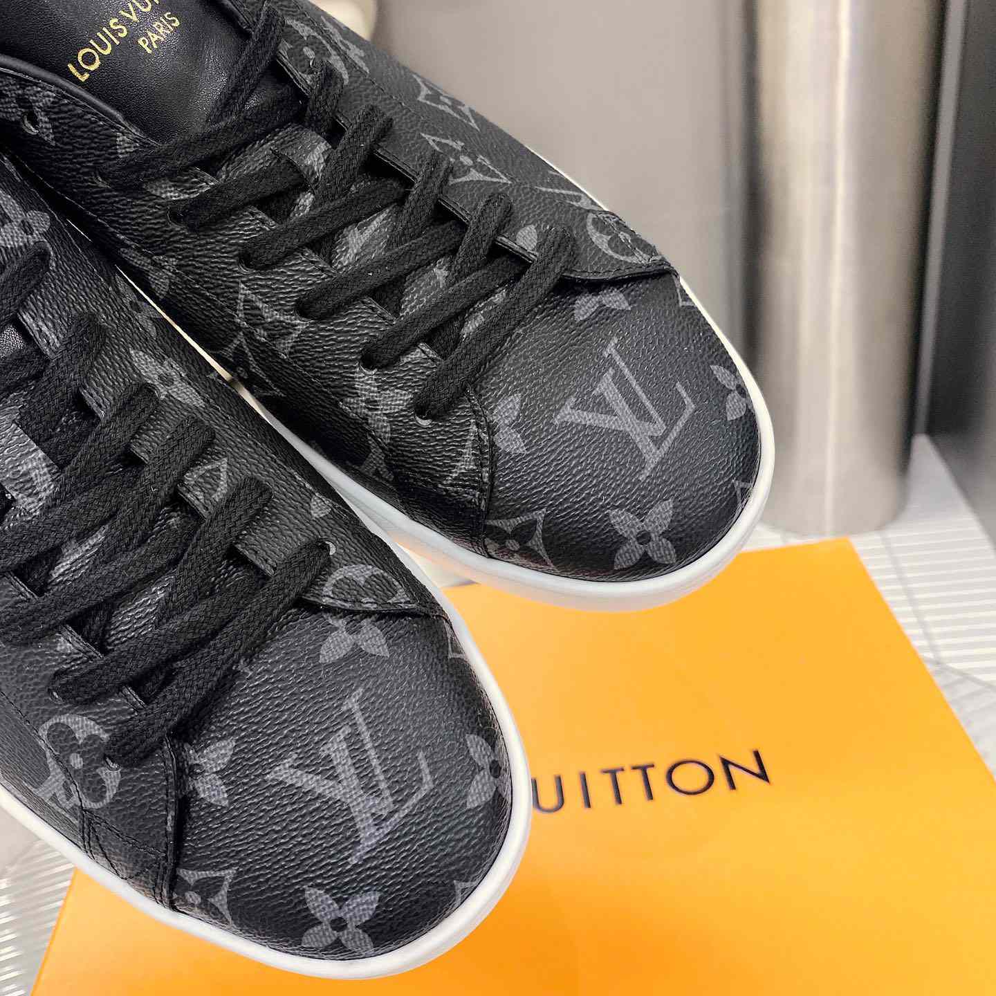 Louis Vuitton Luxemburg Samothrace Sneakers 1A4PAT - EUR FASHION