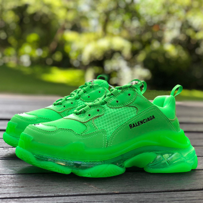 Balenciaga Triple S Sneaker mit klarer Sohle - EUR FASHION