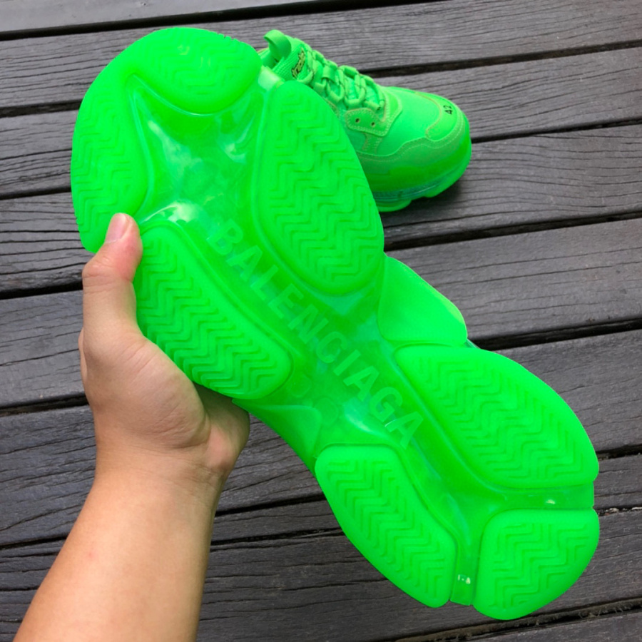 Balenciaga Triple S Sneaker mit klarer Sohle - EUR FASHION