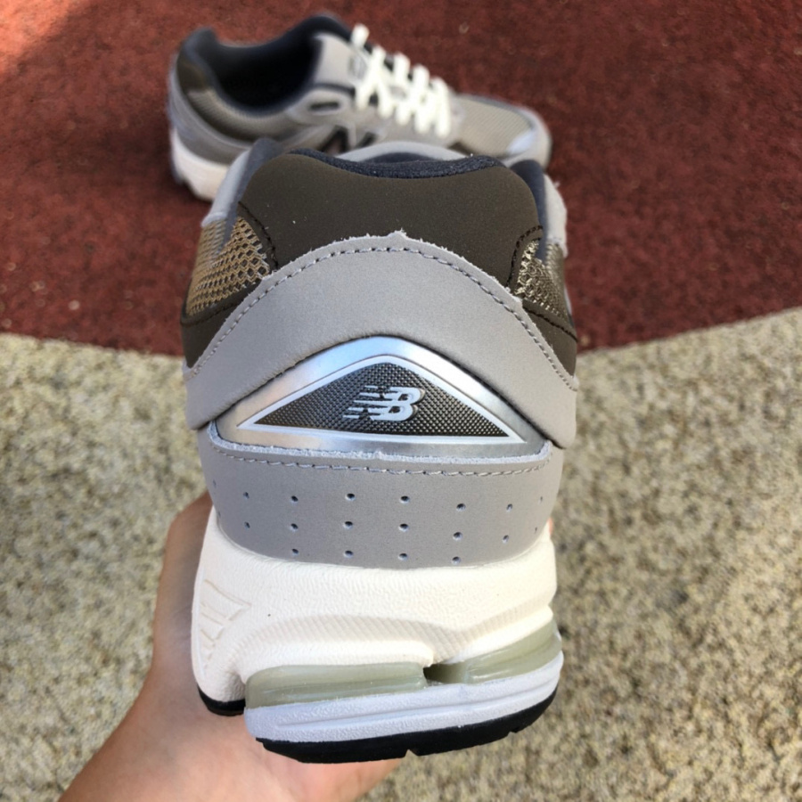 New Balance NB2002R Turnschuhe M2002RAW - EUR FASHION