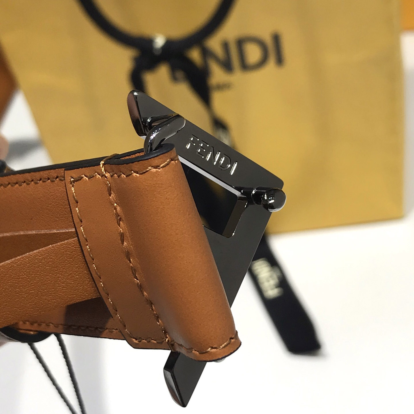 Fendi Brauner Ledergürtel - EUR FASHION