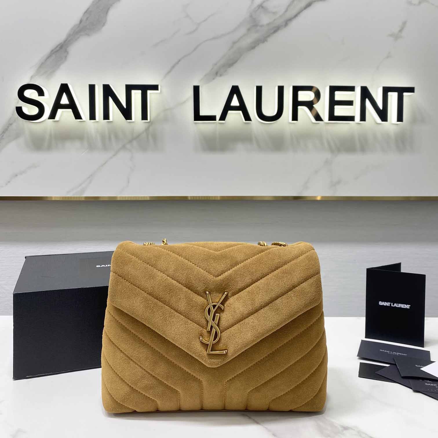 Saint Laurent Loulou Mittelgroße Umhängetasche (25 cm) 392277 - EUR FASHION