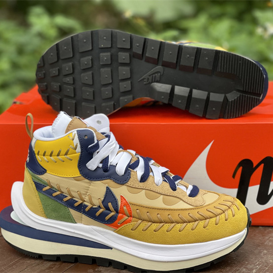 Sacai x Jean Paul Gaultier x Nike VaporWaffle Sneaker DH9186-200 - EUR FASHION