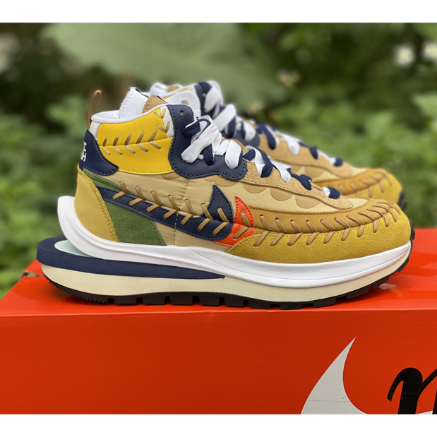 Sacai x Jean Paul Gaultier x Nike VaporWaffle Sneaker DH9186-200 - EUR FASHION