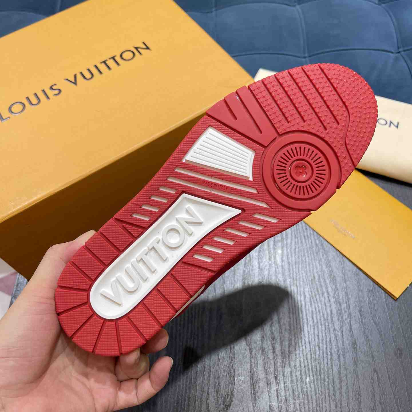 Louis Vuitton LV Trainer Sneaker 1AANFA - EUR FASHION