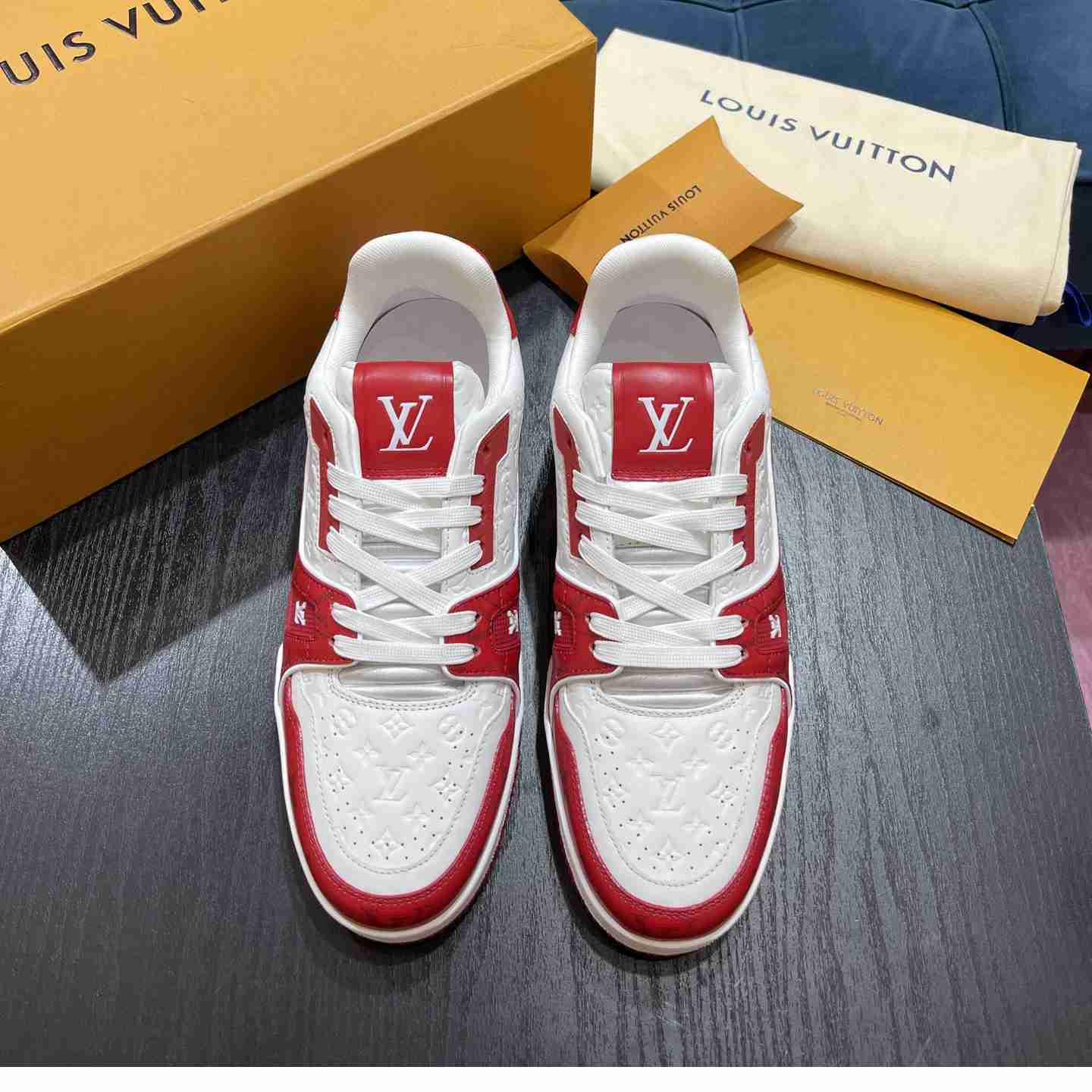 Louis Vuitton LV Trainer Sneaker 1AANFA - EUR FASHION