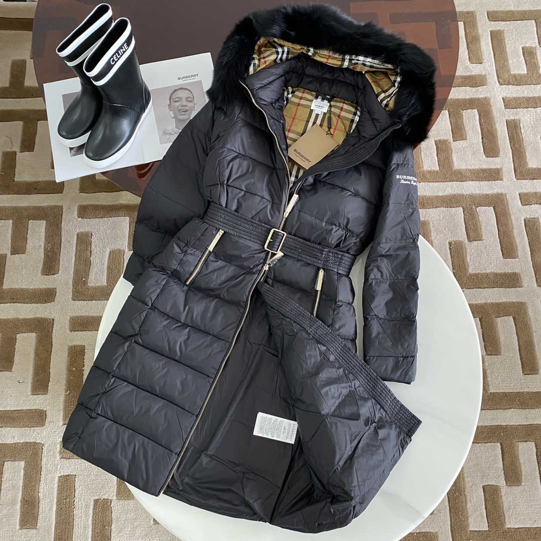 Lange Daunenjacke aus Nylon mit Kapuze von Burberry - EUR FASHION