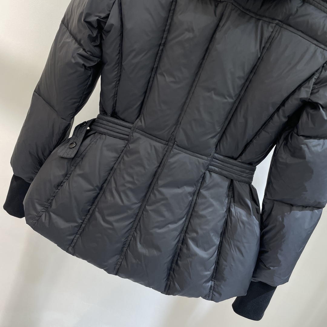 Moncler x Gentle Monster Medel Jacke in Schwarz - EUR FASHION