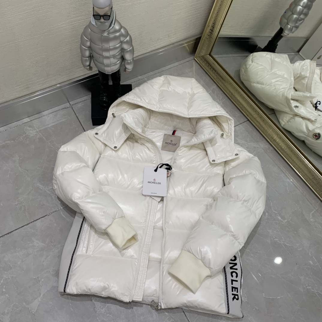 Moncler Lunetière kurze Daunenjacke - EUR FASHION