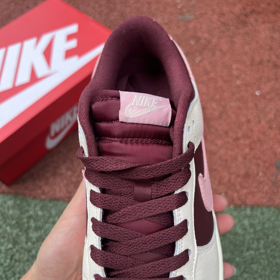 Dunk Low „Valentine's Day“ Sneaker DR9705-100 - EUR FASHION