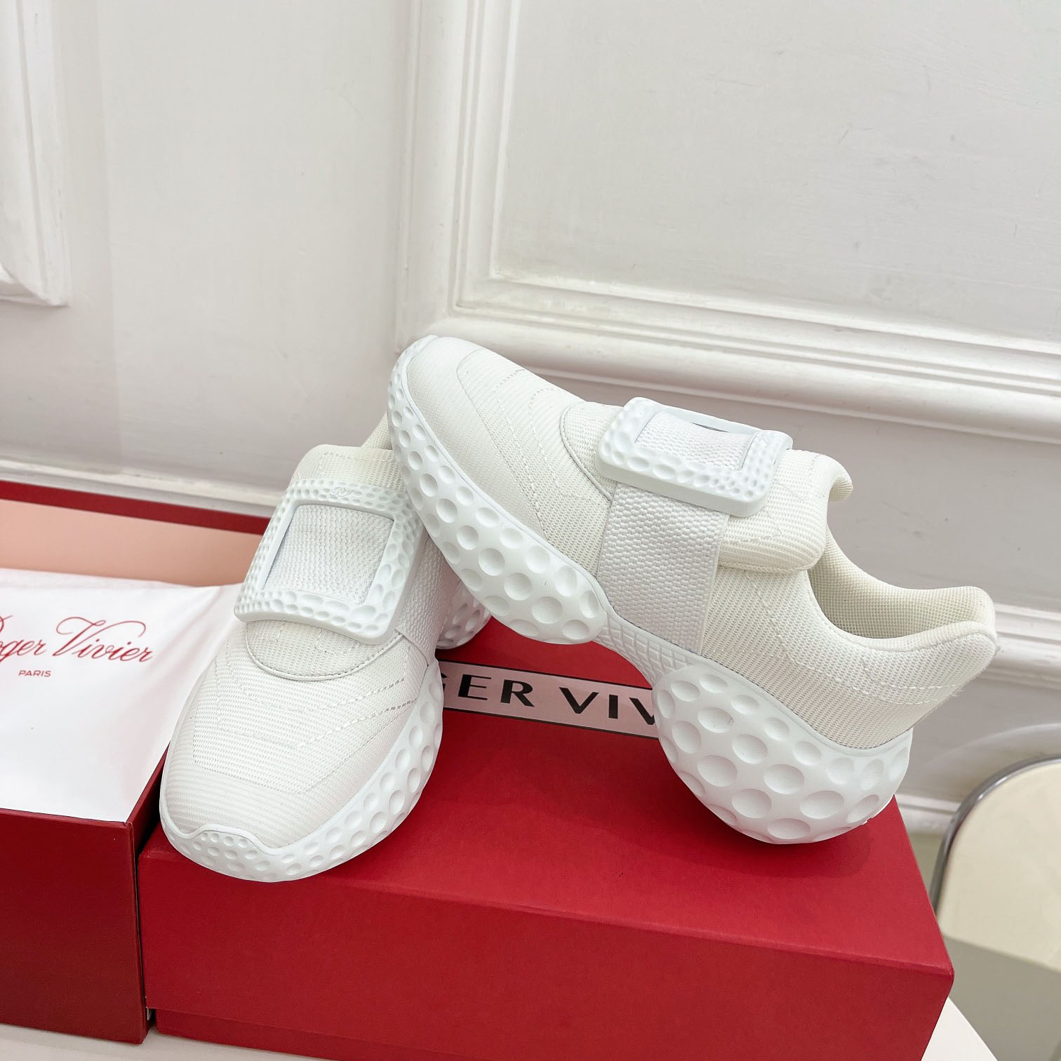 Roger Vivier Viv Run Moonlight Sneaker - EUR FASHION