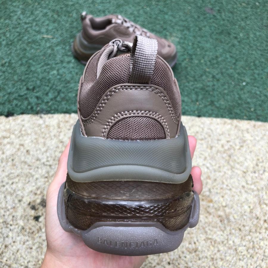 Balenciaga Triple S Sneaker mit klarer Sohle - EUR FASHION