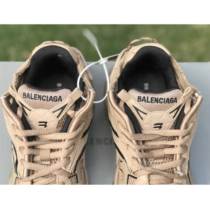 Balenciaga Runner Sneaker - EUR FASHION