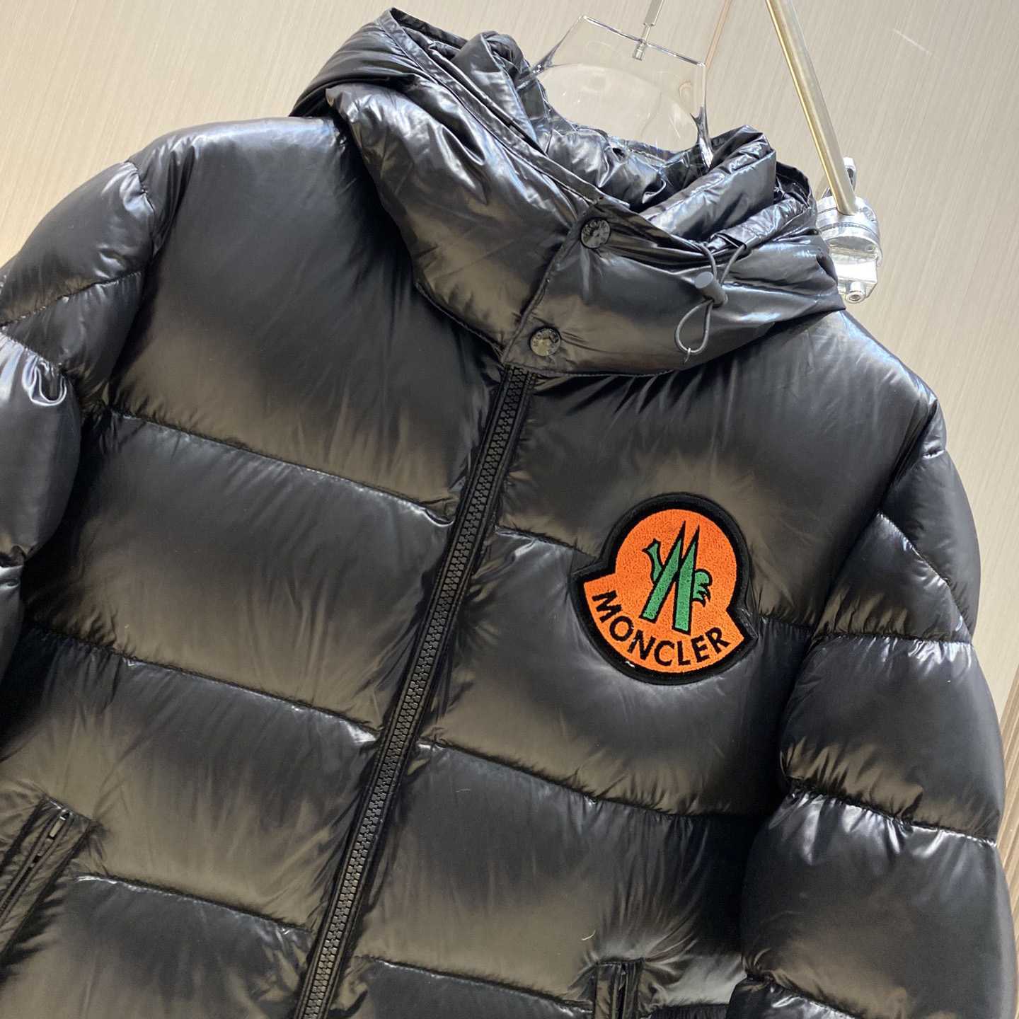 Moncler 2 Moncler 1952 Haggi kurze Daunenjacke - EUR FASHION