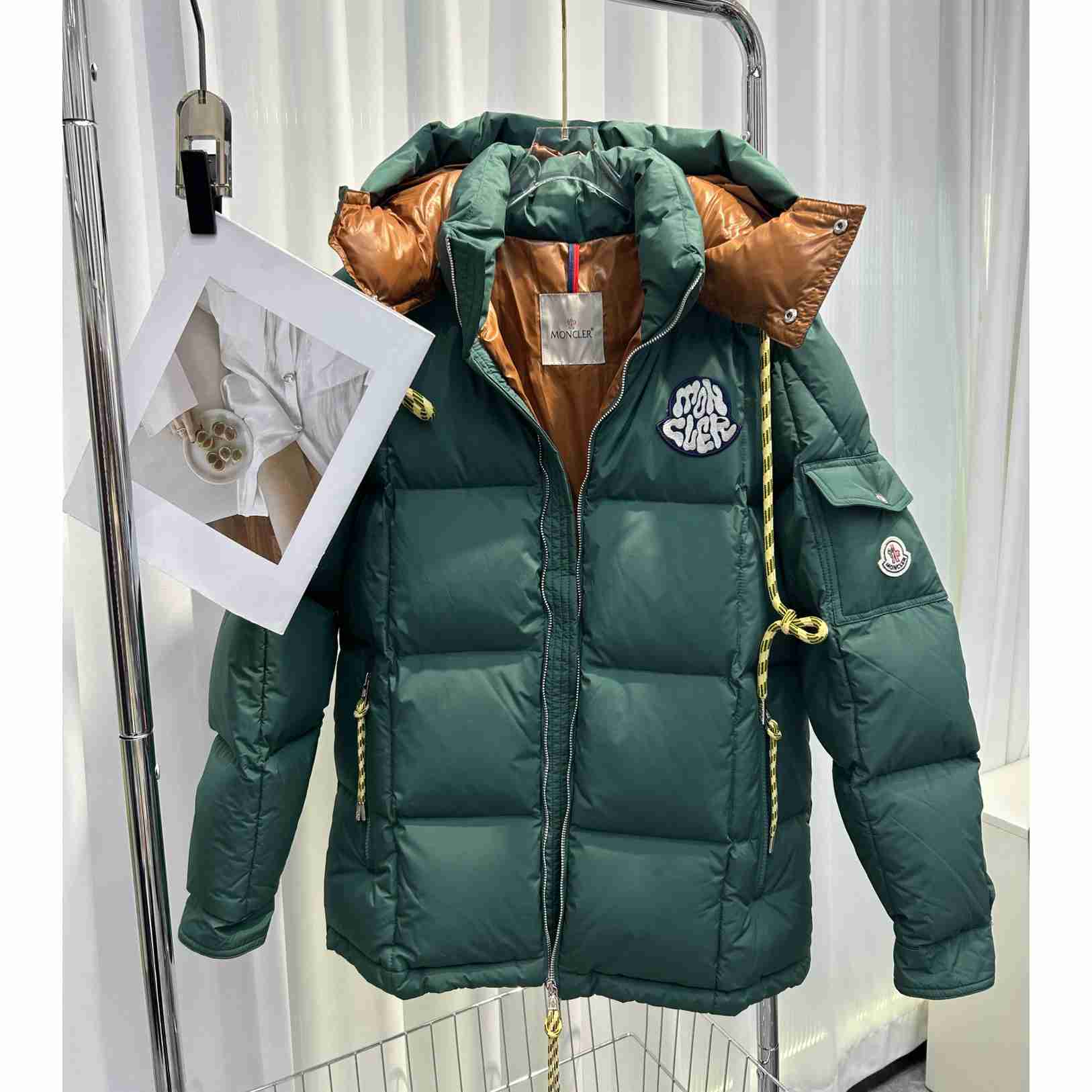 Moncler Mariveles kurze Daunenjacke - EUR FASHION