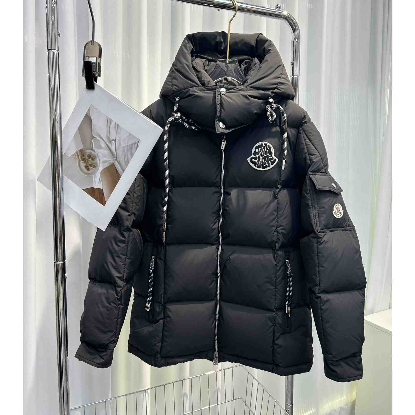 Moncler Mariveles kurze Daunenjacke - EUR FASHION