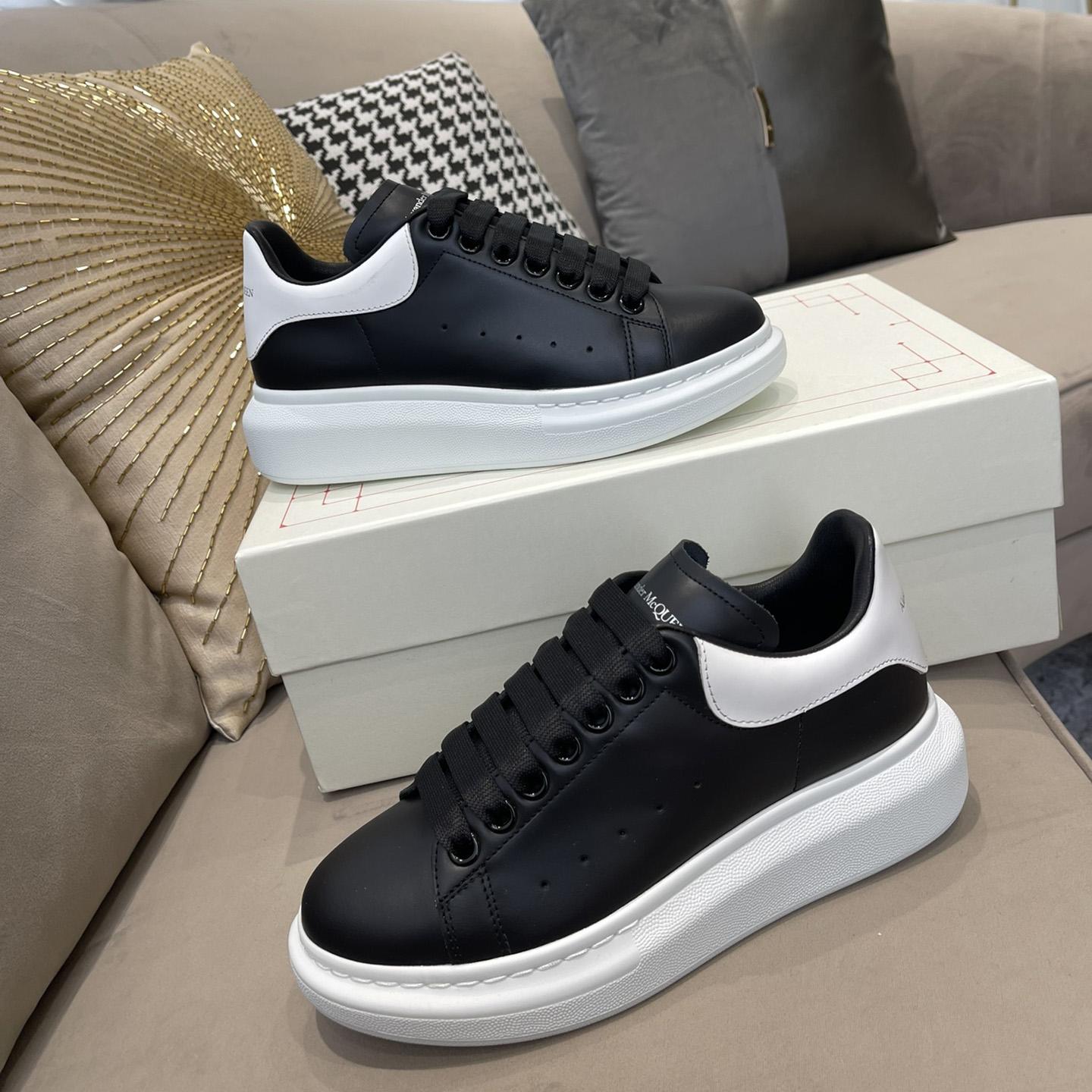 Alexander Mqueen – Übergroßer Sneaker in Schwarz/Weiß - EUR FASHION